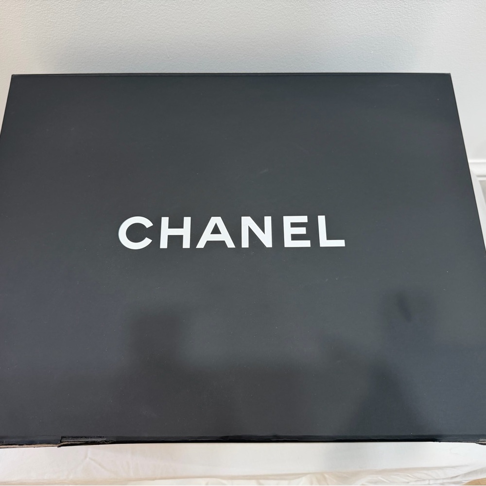 CHANEL COCO EYELET LARGE SHOPPING TOTE Black Calfskin Chain CC Bag Rare - Picture 15 of 16